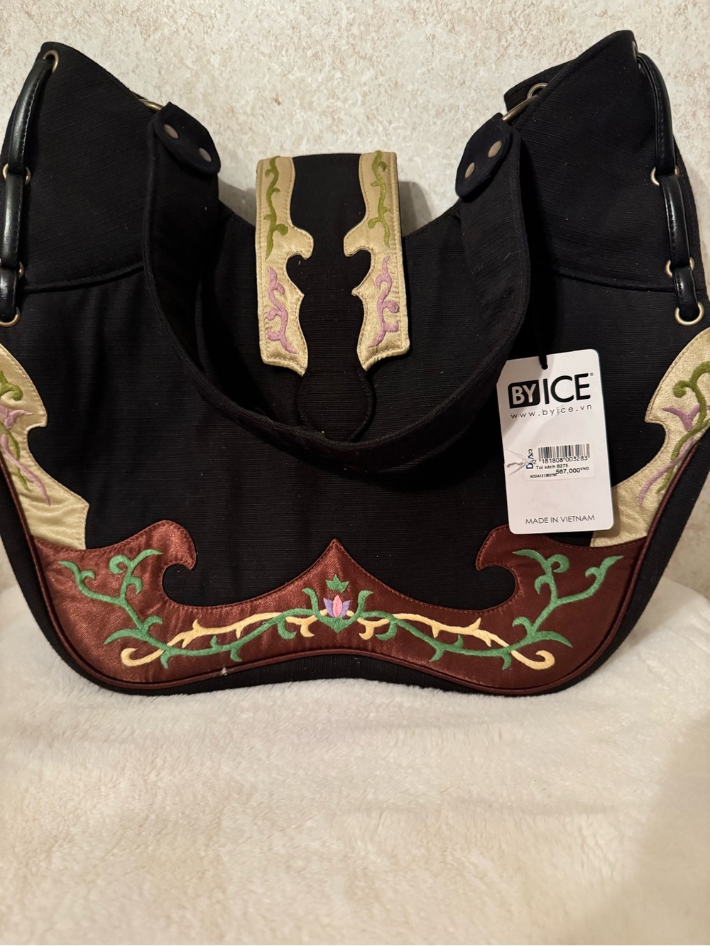 Oohvoo Black Embroidered Shoulder Bag NWT